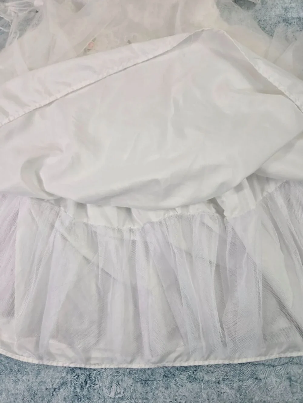 Laura Ashley London White Layered Tulle Short Puff Sleeve Dress Girls Size 6